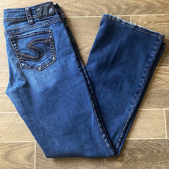 Silver Jeans Suki Mid Rise Boot Cut - Picture 1 of 8